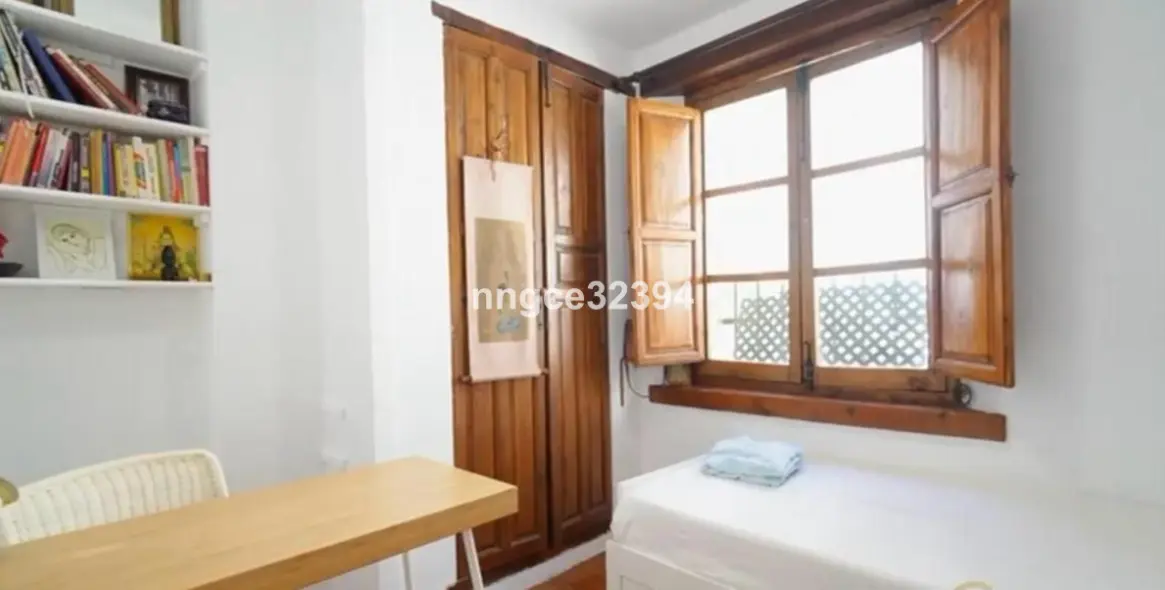 Продажа дома на две семьи в Benahavís 20