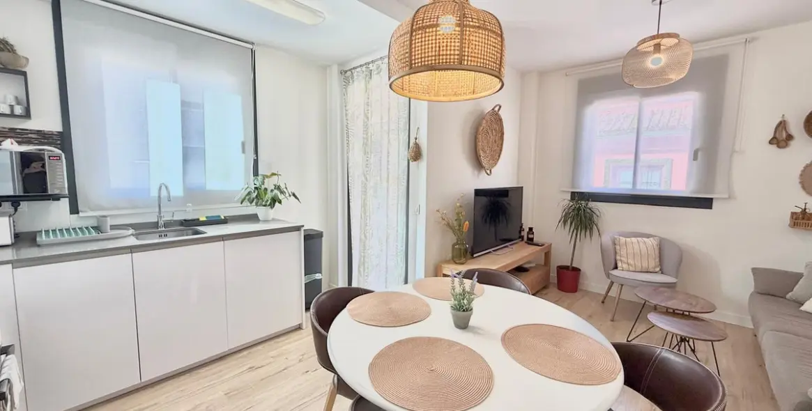 Sale of middle floor apartment in Los Boliches 9