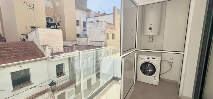 Sale of middle floor apartment in Fuengirola 3