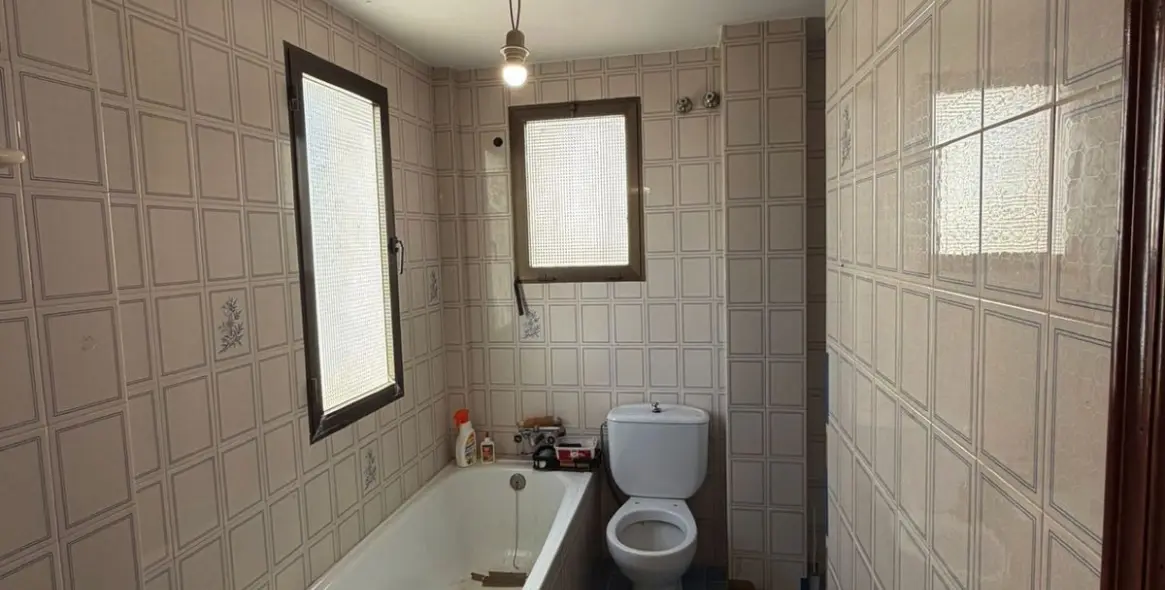 Venta de apartamento en planta media en San Luis de Sabinillas 35