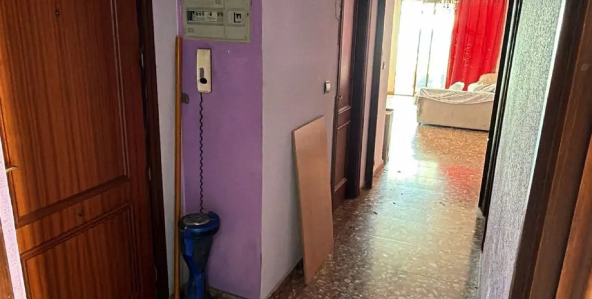 Venta de apartamento en planta media en San Luis de Sabinillas 37