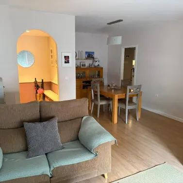 Продажа апартаментов на среднем этаже в Marbella