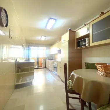 Продажа апартаментов на среднем этаже в San Pedro de Alcántara