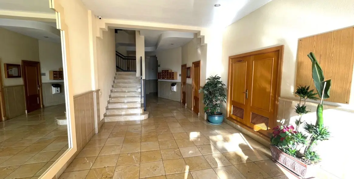 Продажа апартаментов на среднем этаже в San Pedro de Alcántara 19