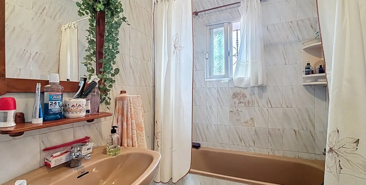 Sale of semi-detached house in Vélez-Málaga 18