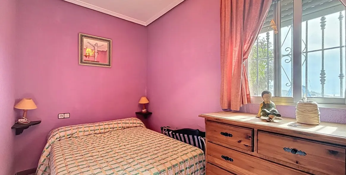 Sale of semi-detached house in Vélez-Málaga 19