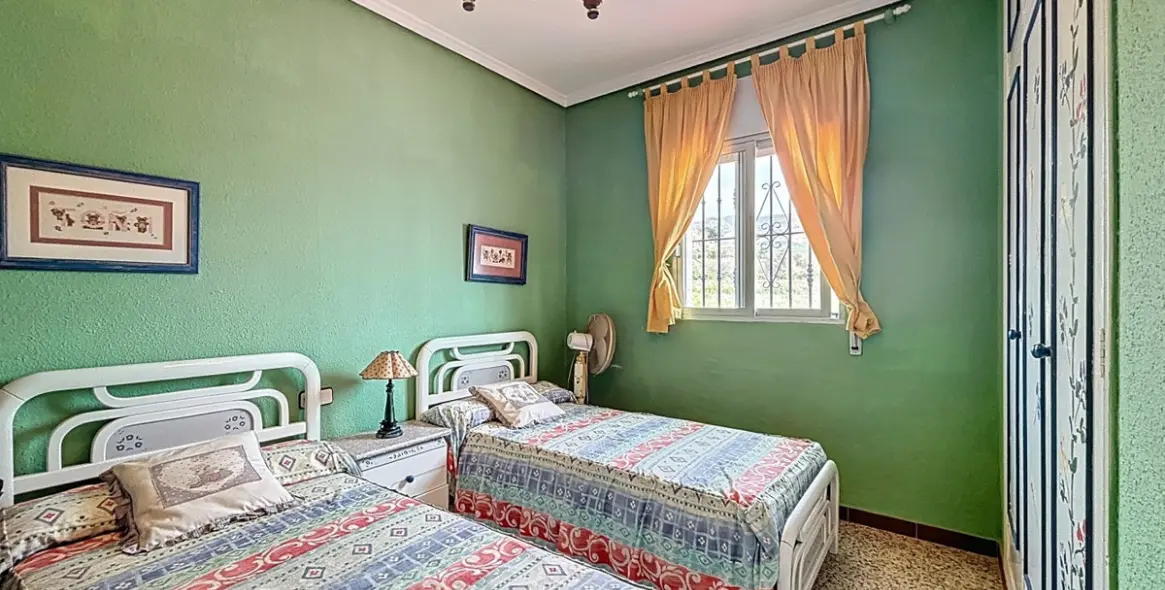 Продажа дома на две семьи в Vélez-Málaga 23