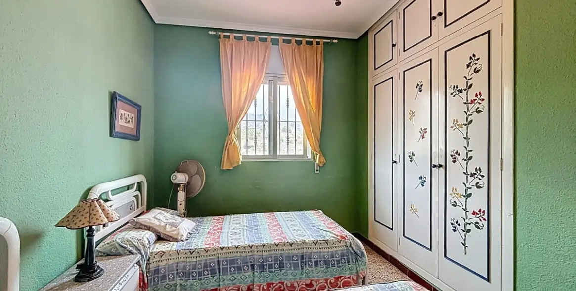 Продажа дома на две семьи в Vélez-Málaga 24