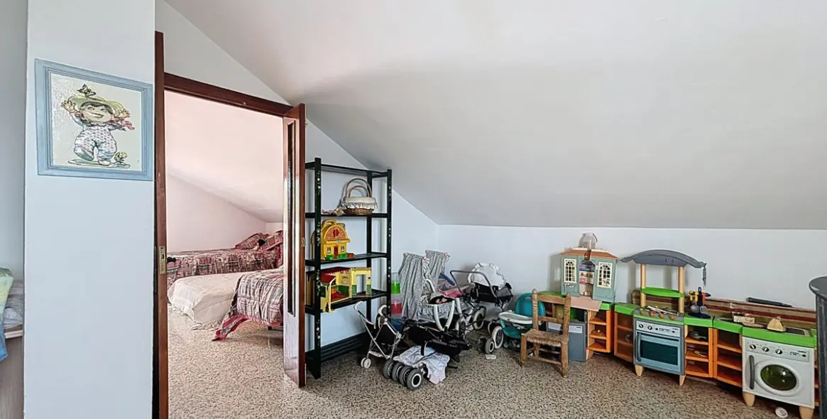 Продажа дома на две семьи в Vélez-Málaga 27