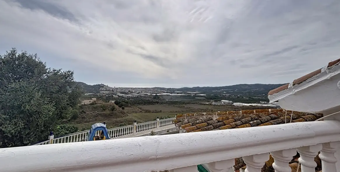 Продажа дома на две семьи в Vélez-Málaga 29