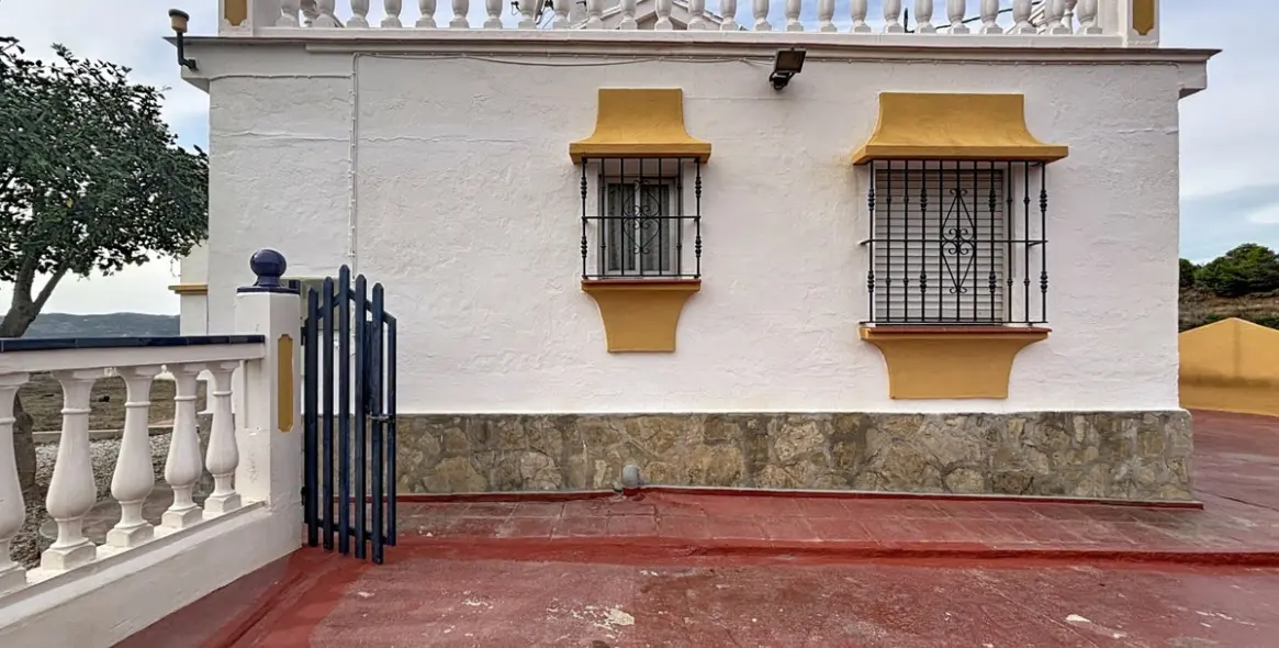 Продажа дома на две семьи в Vélez-Málaga 33