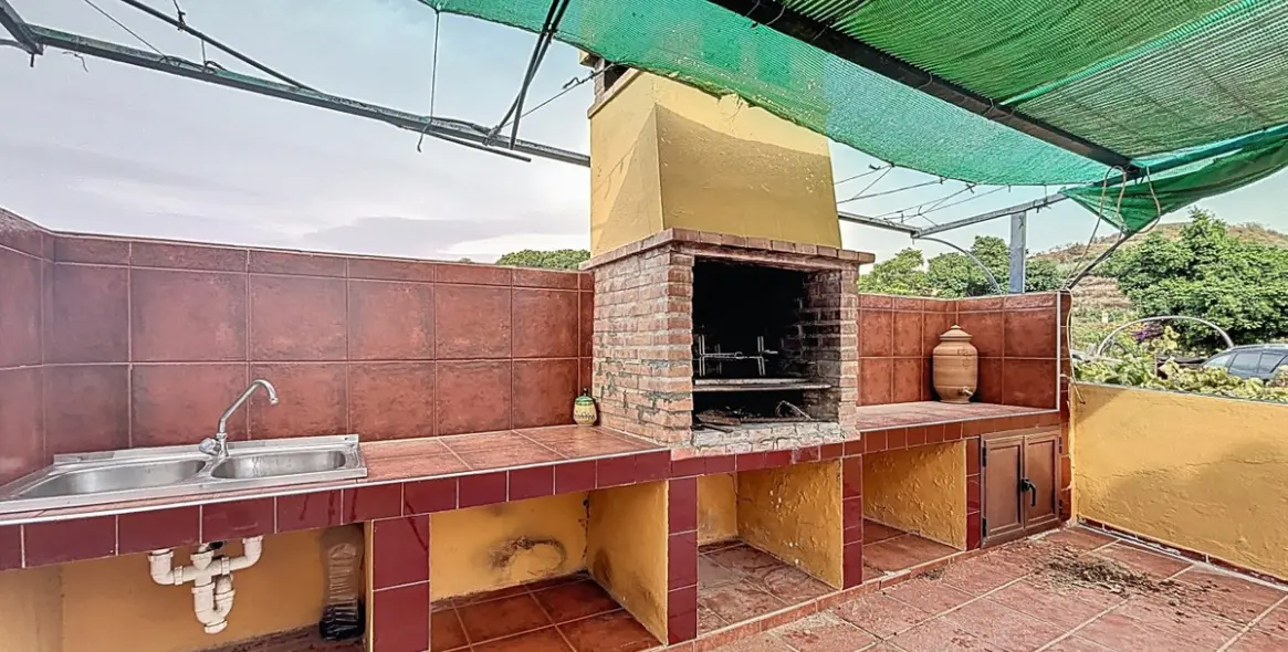 Продажа дома на две семьи в Vélez-Málaga 35