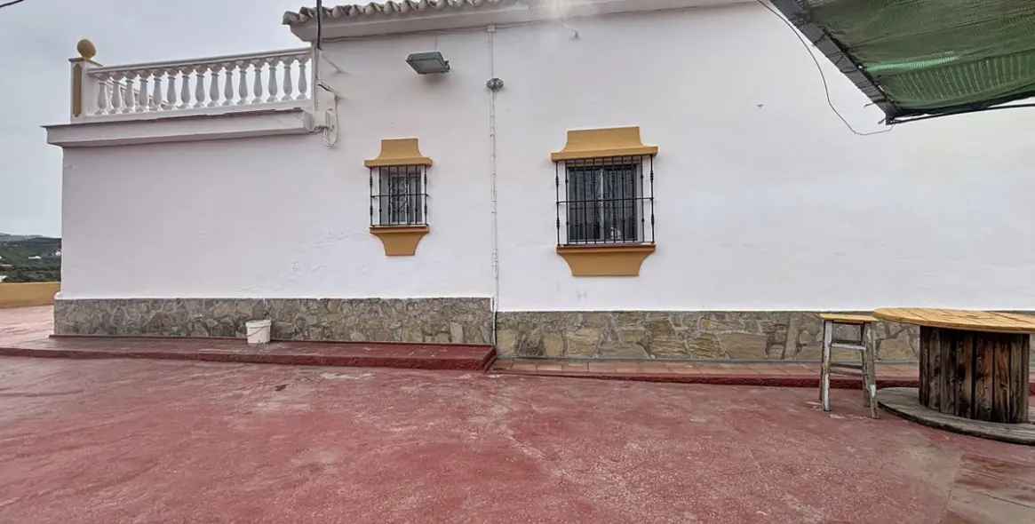 Продажа дома на две семьи в Vélez-Málaga 36