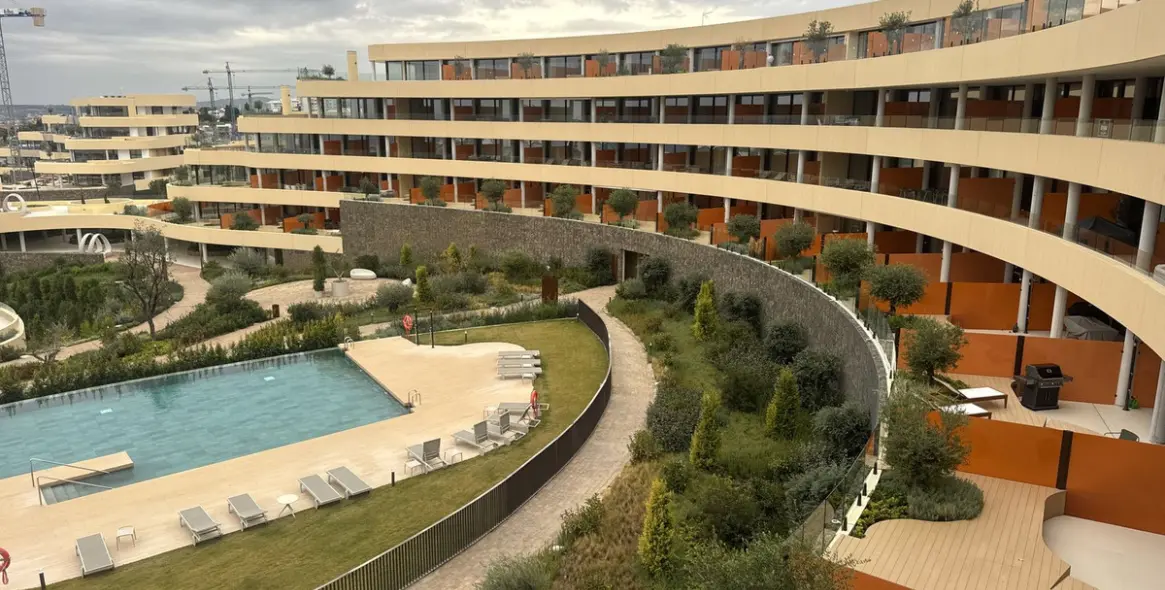 Venta de apartamento en planta media en Fuengirola 2