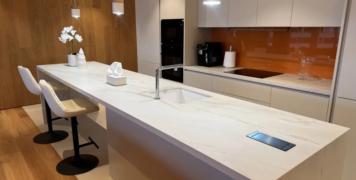 Venta de apartamento en planta media en Fuengirola 9