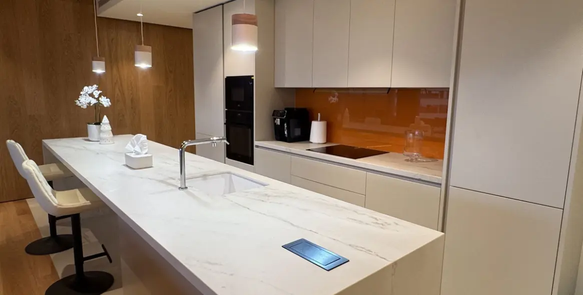 Venta de apartamento en planta media en Fuengirola 11
