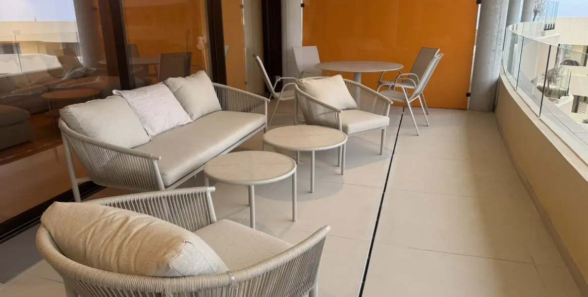 Sale of middle floor apartment in Fuengirola 22