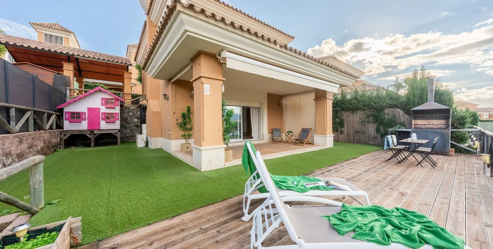 Venta de casa pareada en Santa Clara 6