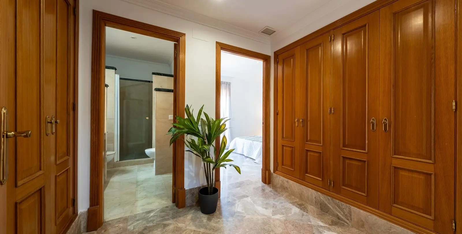 Venta de casa pareada en Santa Clara 16