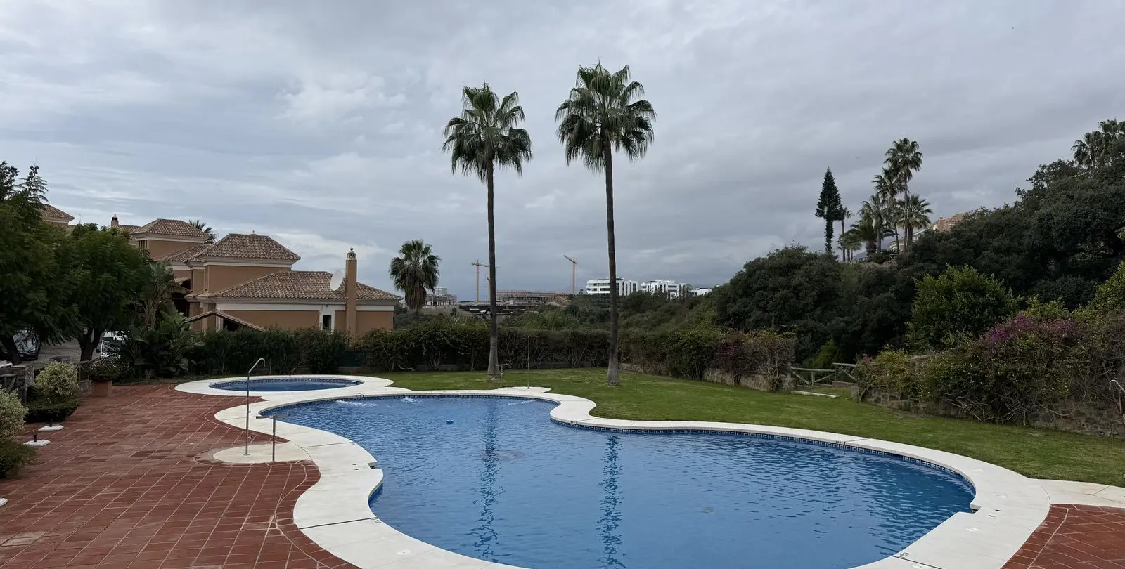 Venta de casa pareada en Santa Clara 27