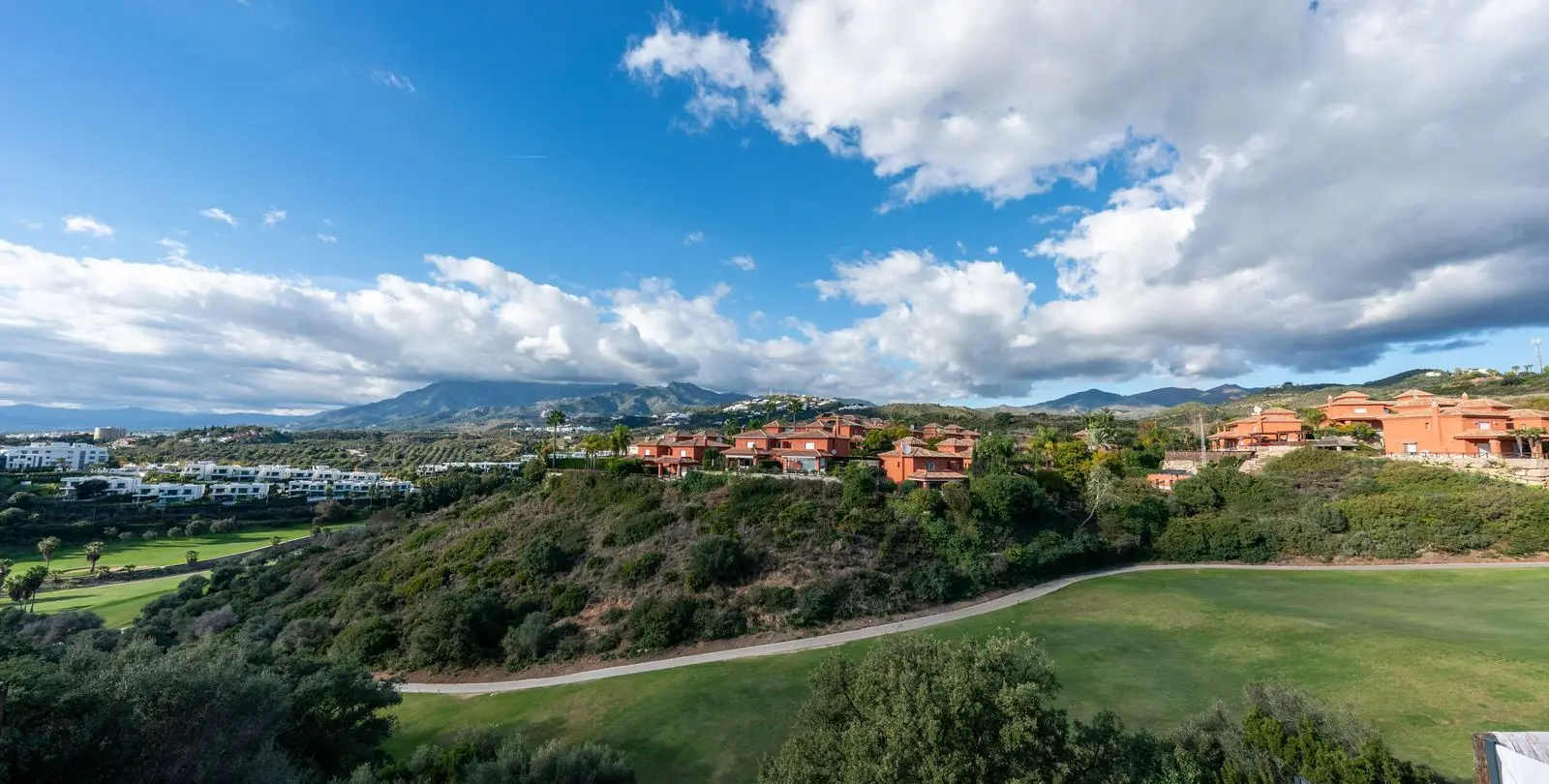 Venta de casa pareada en Santa Clara 29
