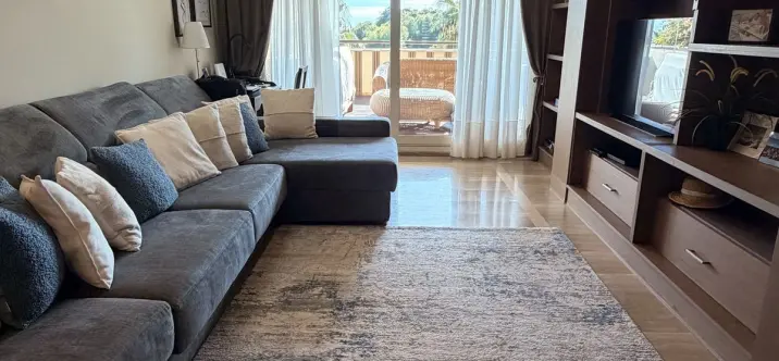 Продажа апартаментов на среднем этаже в Sierra Blanca 2