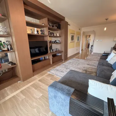 Продажа апартаментов на среднем этаже в Sierra Blanca