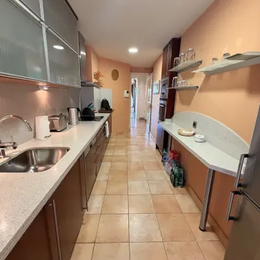 Продажа апартаментов на среднем этаже в Sierra Blanca