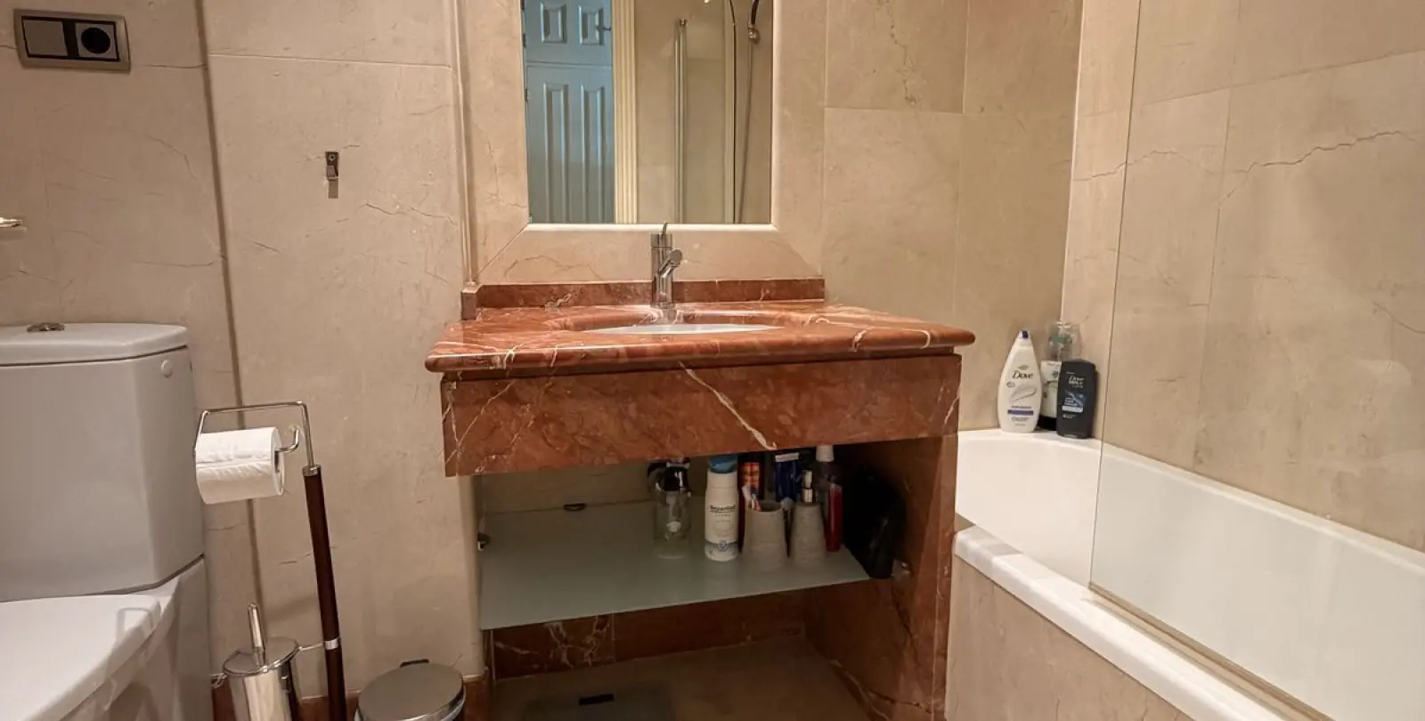 Venta de apartamento en planta media en Sierra Blanca 10