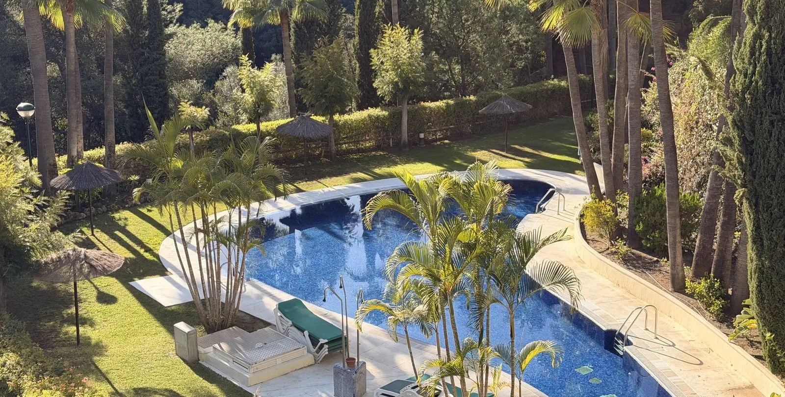 Venta de apartamento en planta media en Sierra Blanca 19