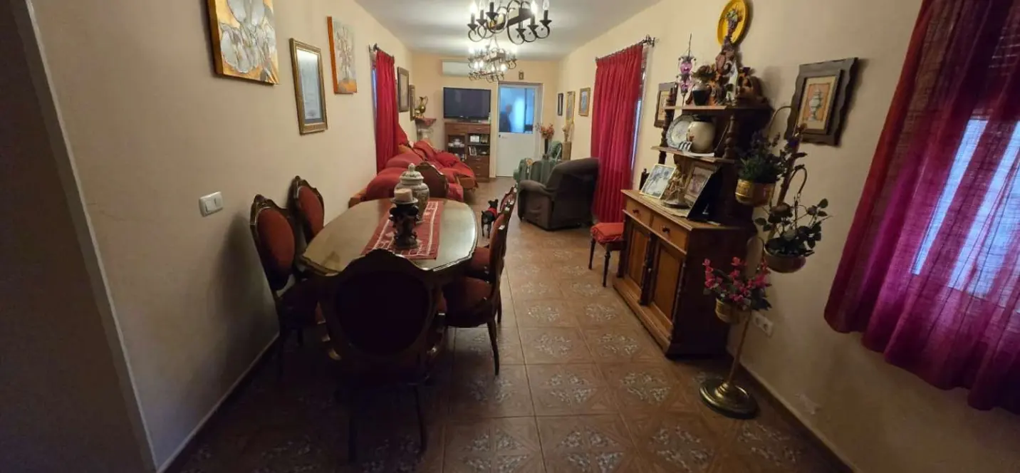 Sale of detached villa in Alhaurín de la Torre 4