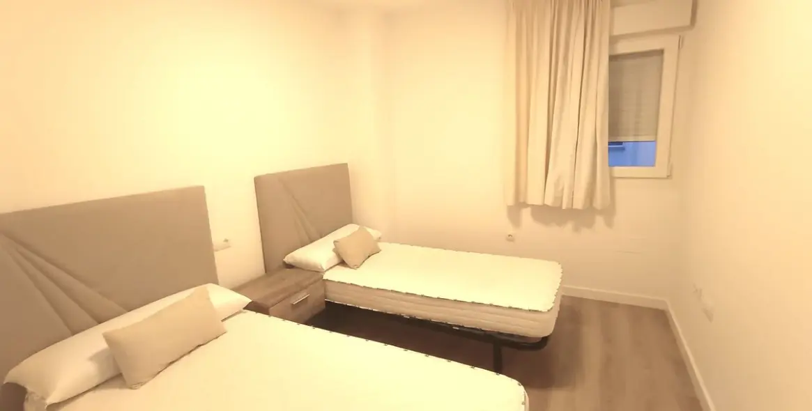 Sale of middle floor apartment in Nueva Andalucía 10