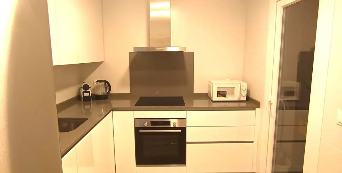 Sale of middle floor apartment in Nueva Andalucía 12