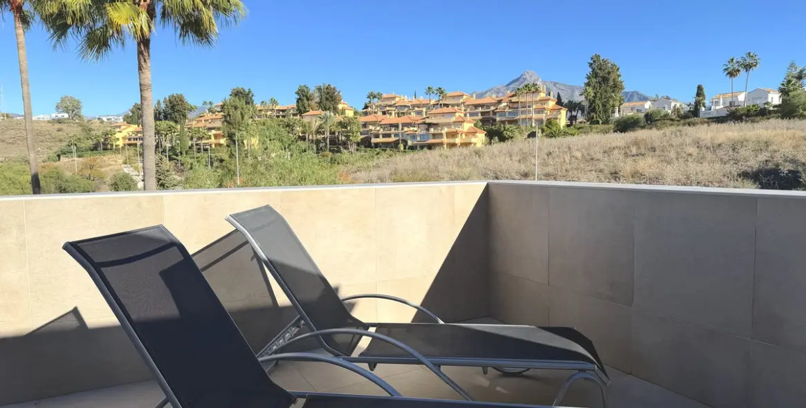 Продажа пентхауса в Nueva Andalucía 9