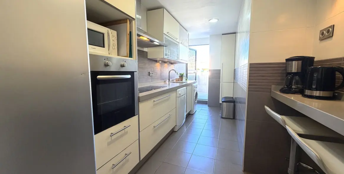 Sale of penthouse in Puerto Banús 23