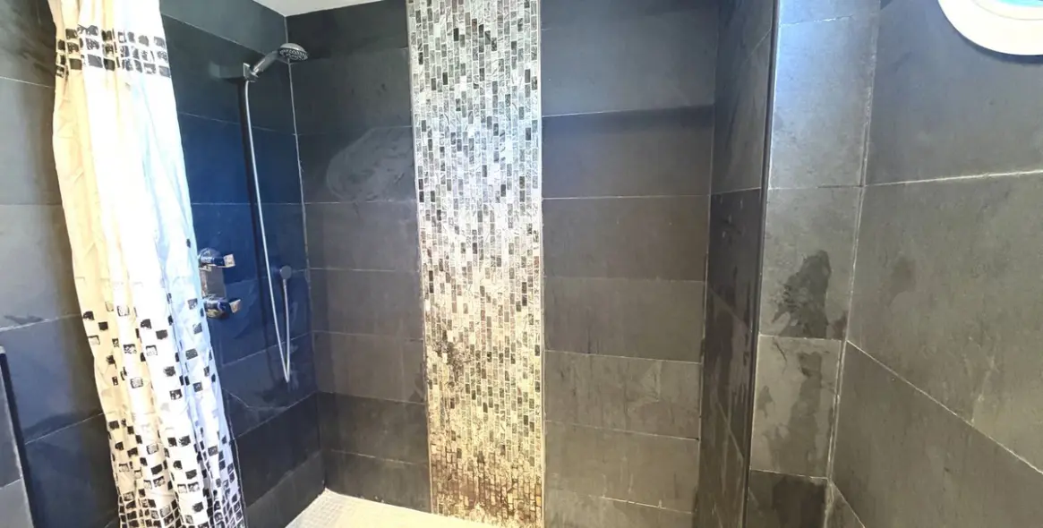 Sale of penthouse in Puerto Banús 35