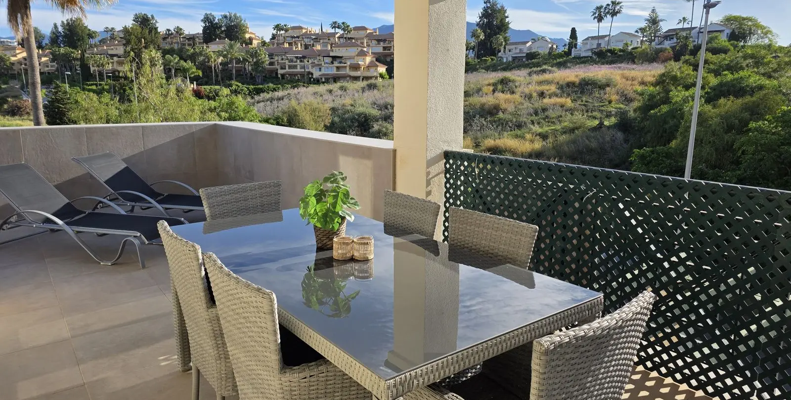 Sale of penthouse in Nueva Andalucía 9