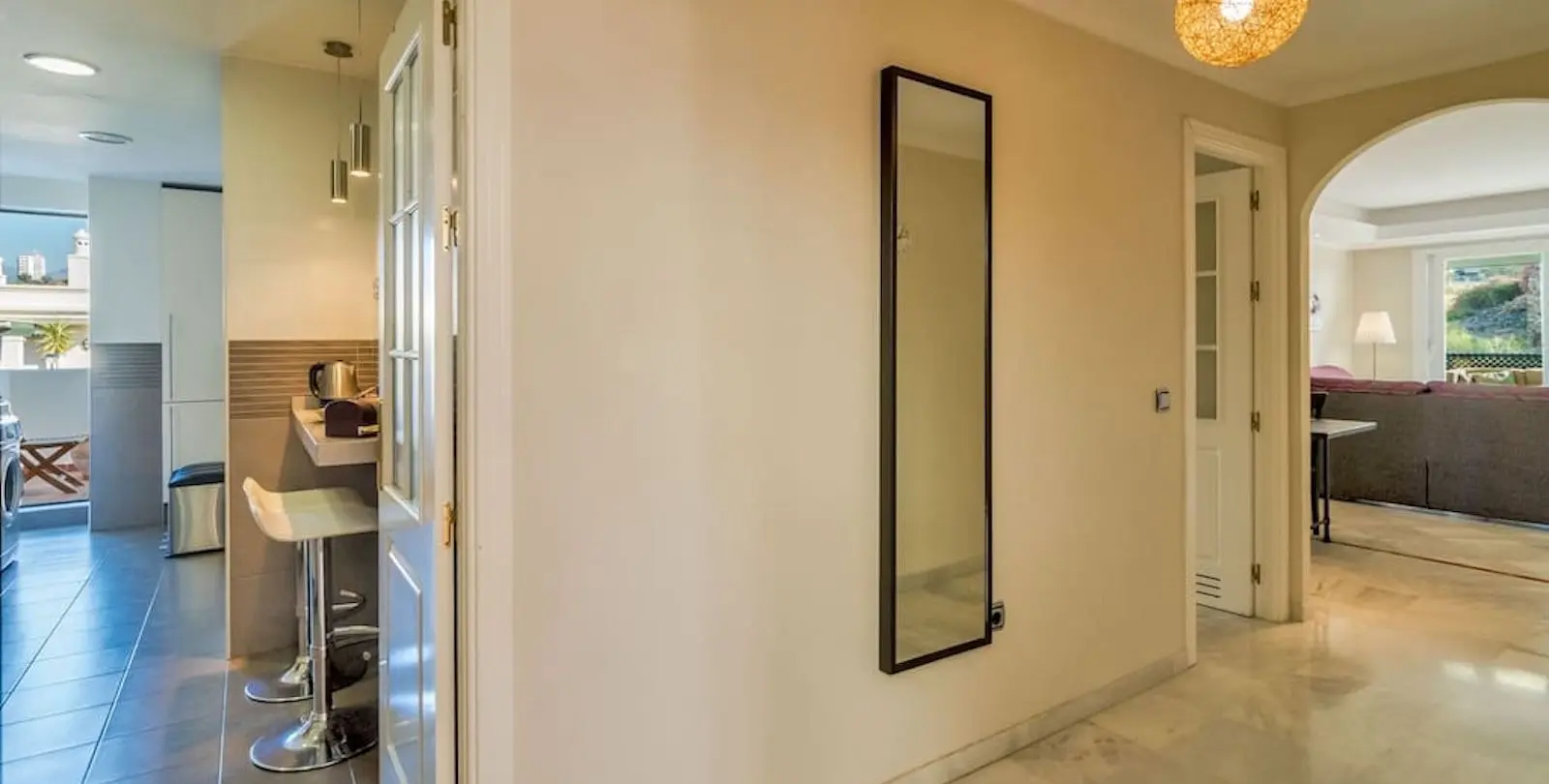 Sale of penthouse in Nueva Andalucía 24