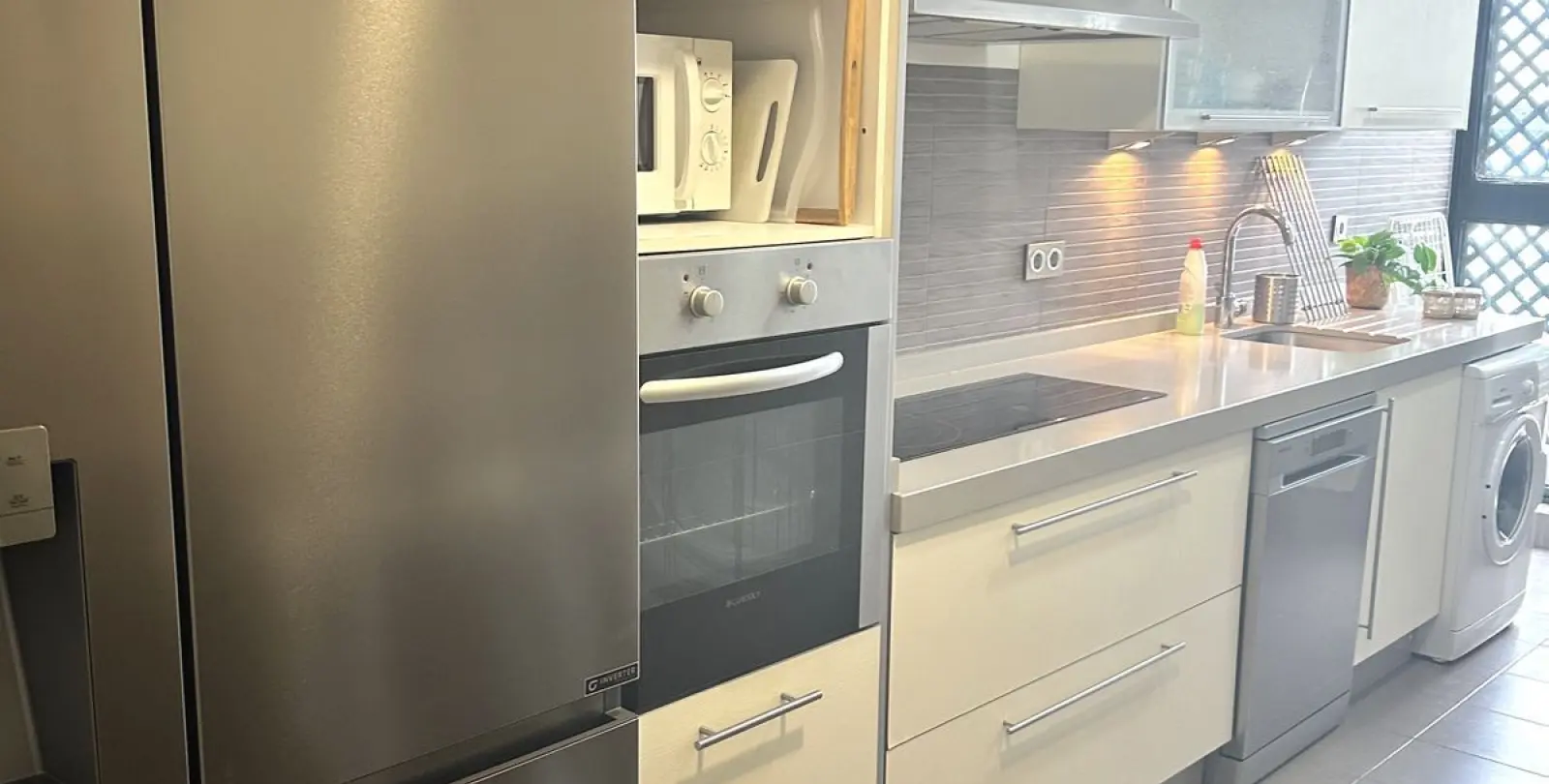Sale of penthouse in Nueva Andalucía 27