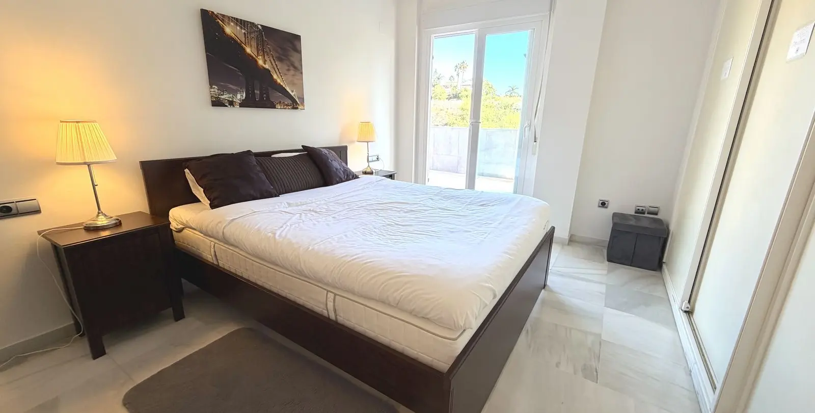 Sale of penthouse in Nueva Andalucía 37
