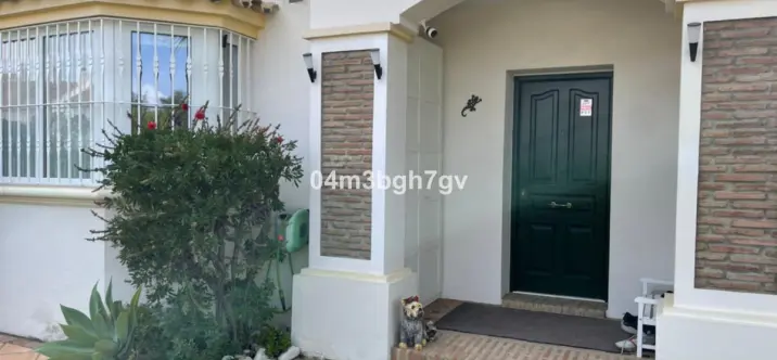 Sale of detached villa in Atalaya 1