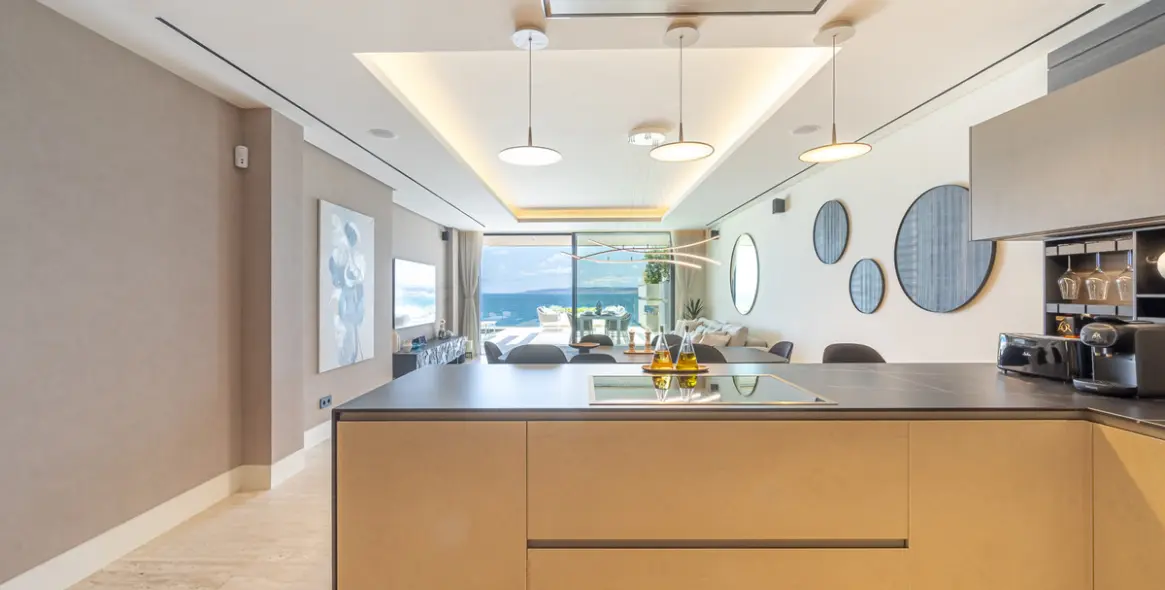 Краткосрочная аренда апартаментов на среднем этаже в Estepona 22