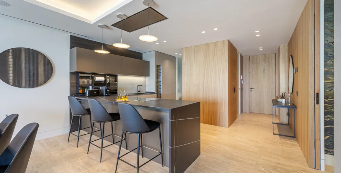 Краткосрочная аренда апартаментов на среднем этаже в Estepona 24