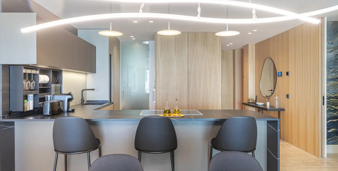 Краткосрочная аренда апартаментов на среднем этаже в Estepona 30