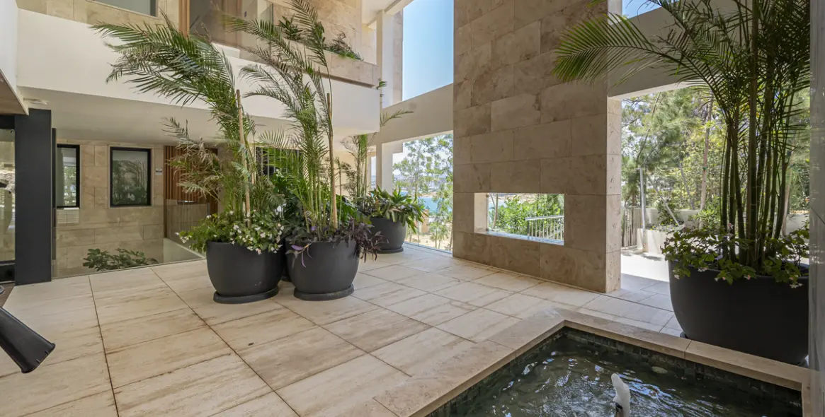 Краткосрочная аренда апартаментов на среднем этаже в Estepona 48