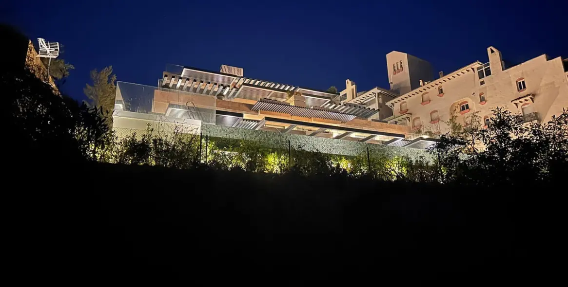 Краткосрочная аренда апартаментов на среднем этаже в Estepona 57