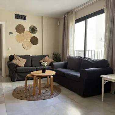 Venta de apartamento en planta media en Puerto Banús