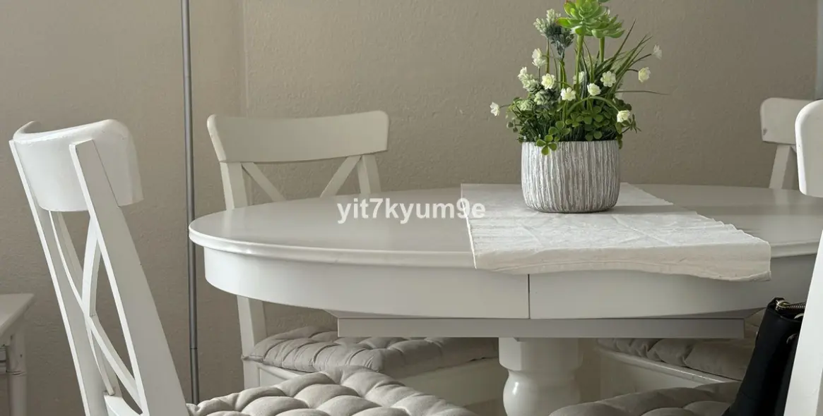 Sale of middle floor apartment in Puerto Banús 15