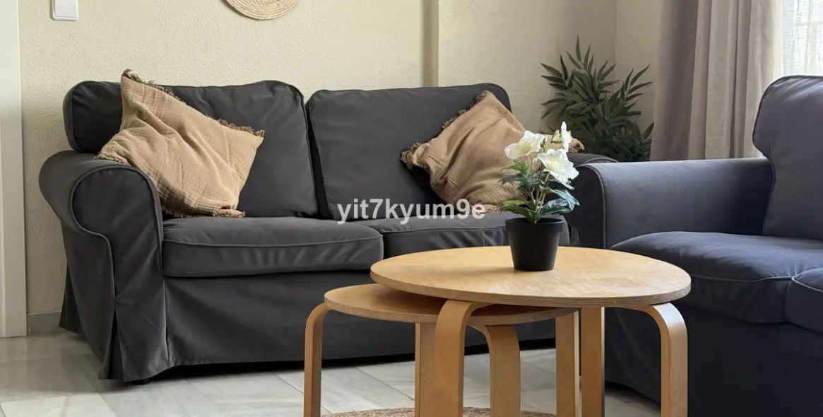 Sale of middle floor apartment in Puerto Banús 21