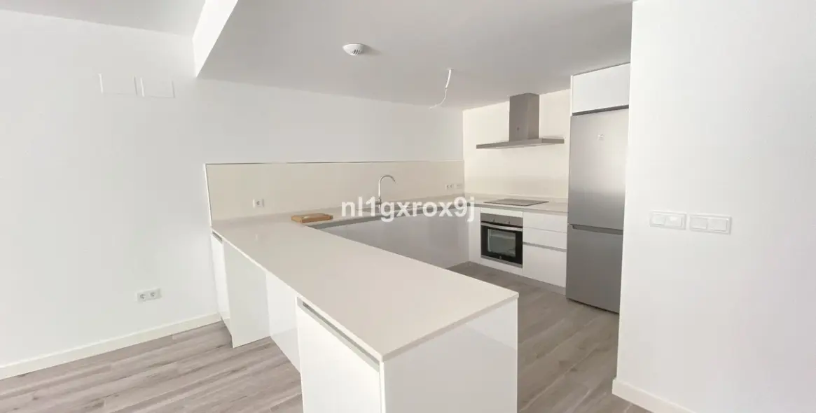 Sale of ground floor apartment in Benahavís 15